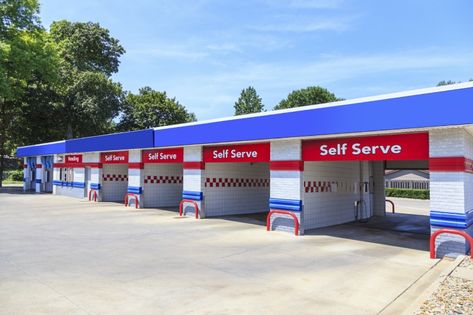 Carwash Ideas, Car Wash Ideas, Good Business Ideas, Self Service Car Wash, Car Wash Systems, Food Truck Park, Car Wash Solutions, Happy Wheels, Hand Car Wash