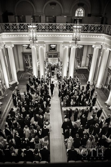 New York City Christmas, American Museum Of Natural History, Moving In Together, Museum Of Natural History, Museum Wedding, Wedding News, Lower East Side, Lady Grey, Wedding 2024