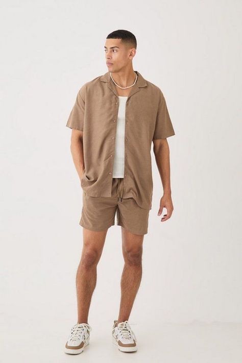 Great outfit Loving it so much Winery Men’s Outfit, Mens Outfit With Shorts, Summer Outfits For Men Casual, Linen Shirt Outfit Men’s Beach, Man Short Pants Outfit, Comfy Summer Outfits Men, Florida Men Outfits, Minimal Streetwear Men, Short Muscular Men Fashion