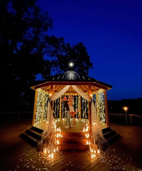 Proposal Ideas Night Lights, Gazebo Date Night, Proposal Decor Outdoor, Pergola Proposal Ideas, Starry Night Proposal, Proposal In Mexico, Poolside Proposal Ideas, Gazebo Decorating Ideas Proposal, Gazebo Aesthetic Night