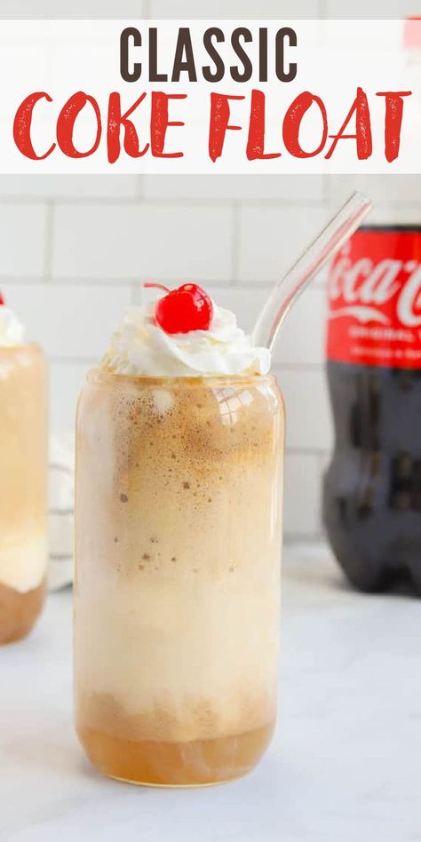 These Coke Floats are my favorite! Simple two ingredient dessert recipe. The perfect summer time treat. Movie Night And Dinner, Coke Floats, Ice Cream Float Recipes, Two Ingredient Desserts, Coke Recipes, Pumpkin Trifle, Coke Float, Disney Movie Nights, Floats Drinks