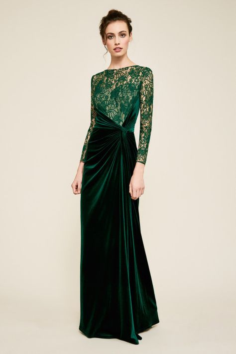 Long Sleeve Velvet Gown, Celebrity Casual Outfits, Outfits Wedding, Evening Dress Floor Length, Women Dresses Classy, Velvet Gown, Velvet Dresses, Tadashi Shoji, Gowns Of Elegance