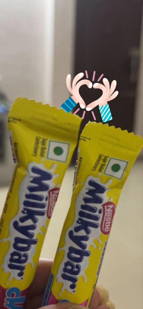 #milkybar #chocolate #bar #snapchatideas #snapchat Milkybar Chocolate Bar, Milky Bar Chocolate, Dairy Milk Chocolate Snap, Chocolate Snap, Dairy Milk Chocolate, Snap Ideas, Cloth Design, Insta Profile, Insta Profile Pic