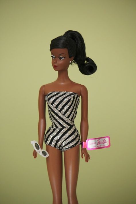 2019 Convention Doll - Anniversary series - 60th Sparkles Barbie Doll, AA #GFT19 Platinum label Barbie Signature National US doll Convention, Kansas City MO Exclusive Black Vintage Barbie, Black Barbie Art, Black Barbie Aesthetic, Black Dolls Vintage, Delaney Core, 2000s Party Theme, Barbie Artwork, Black Barbie Doll, Room Frames