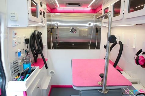 Dog Grooming Van Mobile, Grooming Organization Ideas, Mobile Pet Grooming Ideas, Mobile Grooming Van Interior, Mobile Pet Grooming Van, Dog Grooming Trailer Ideas, Mobile Dog Grooming Van Ideas, Dog Grooming Van Ideas, Mobile Grooming Ideas