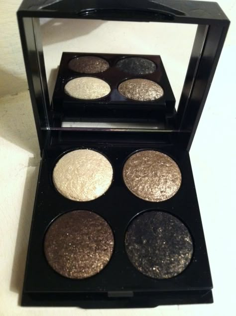 Brown Pallet, Bobbi Brown Eyeshadow, Bobbie Brown, Eyeshadow Quad, Brown Chocolate, Brown Eyeshadow, Halloween Make Up, Kiss Makeup, Eye Shadows