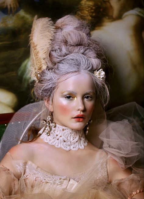 Rococo Makeup, Victorian Makeup, Marie Antoinette Aesthetic, Marie Antoinette Party, Marie Antoinette Costume, Rococo Fashion, Marie Antoinette, Let Them Eat Cake, Versailles