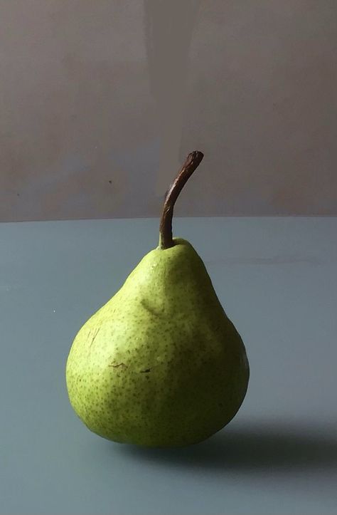 Still Life Reference Photos For Beginners, Pear Reference Photos For Artists, Object Drawing Reference Photos, Pear Still Life Photography, Japanese Still Life Photography, Fruit Art Reference, Stilllife References, Reference Photos For Artists Objects, Still Life Reference Photos For Artists