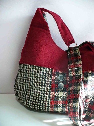 Upcycled Purse, Wool Purse, Diy Wool, Wool Bags, Upcycled Bag, Diy Handbag, Patchwork Bags, Purse Patterns, Felt Bag