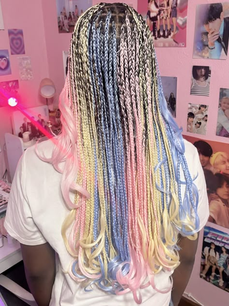 Blue And Pink Box Braids, Pink And Blonde Hair Black Women Braids, Long Pink Braids For Black Women, Half Pink Half Black Hair Box Braids, Black Mixed With Pink Braids, Blue And Black Braids, Black Braids Hairstyles, Braided Hairstyles Box Braids, Hairstyles Box Braids