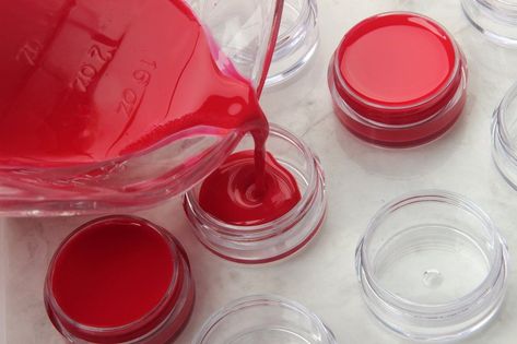 How To Make Your Own Lip Stain Esthetician Salon Suite, Lip Tint Diy, Lip Stain Diy, Diy Lip Oil, Natural Lip Stain, Skin Myths, Homemade Lipstick, Perfect Makeup Tutorial, Whipped Coconut Oil