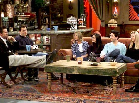 Nyc Coffee Shop, Friends Cafe, Orange Couch, Friend Anniversary, Friends Reunion, Smelly Cat, Friends Cast, Friends Central Perk, Coffee With Friends