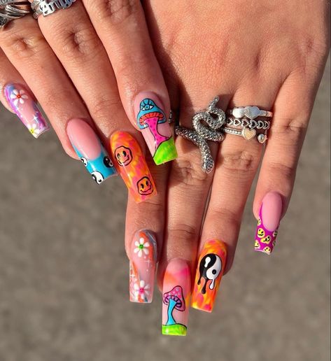 Could Nail Art, Nail Designs Festival, Acrylic Nail Designs Festival, Nails Acrylic Festival, Crazy Long Acrylic Nails, Rave Festival Nails, Rave Manicure, Nail Art Long Nails Coffin, Rave Nails Designs Short