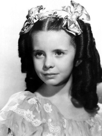 Child+Stars+of+the+Golden+Era+-+Where+Are+They+Now Deanna Durbin, Vintage Actresses, Classic Actors, Child Star, Celebrities Then And Now, Young Celebrities, Classic Movie Stars, Old Hollywood Stars, Classic Actresses