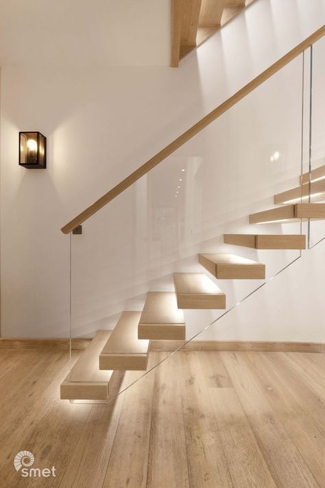 Glass Staircase Railing, Staircase Lighting Ideas, Diy Stair Railing, Glass Handrail, Narrow Staircase, Open Stairs, House Staircase, Interior Staircase, Oak Stairs