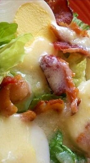 Pennsylvania Dutch Hot Bacon Dressing❊ Carolina Roadhouse Salad Dressing, Leaf Lard Recipes, Amish Salad Dressing, Hot Bacon Salad, Dutch Salad, Bacon Gravy Recipe, Hot Bacon Dressing Recipe, Bacon Dressing Recipe, Netherlands Recipes