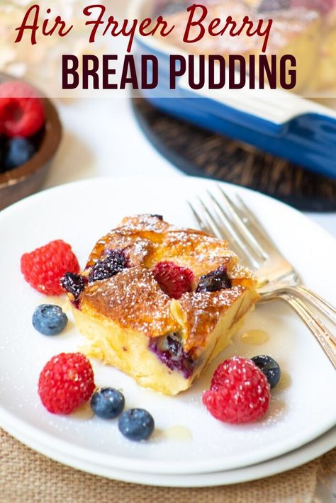 This quick and easy Berry Bread Pudding is the best dessert (or breakfast) to satisfy those sweet cravings. It is creamy, decadent and so satisfying. Perfect to serve to the family or for entertaining! Air Fryer Bread And Butter Pudding, Berry Breakfast Recipes, Mixed Berry Bread Pudding, Berry Bread Pudding Recipe, Cinnamon Bread Pudding Recipe, Easy Indian Sweets, Strawberry Bread Pudding, Beans In Instant Pot, Raspberry Bread Pudding