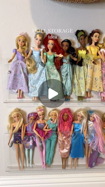 Barbie Shelf Storage, How To Display Barbie Collection, Barbie Wall Storage, Dolls Organization Ideas, Barbie Doll Storage Ideas Organizations, How To Organize Barbies And Accessories, Barbie Storage Ideas Kids Rooms, Barbie Organization Ideas Storage, Barbie Doll Organization Ideas