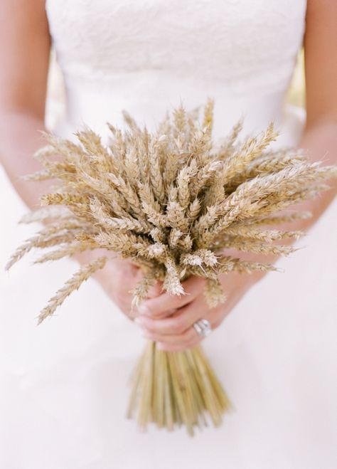 Colorful Fall Wedding Inspiration   Giving Thanks Colorful Fall Wedding, Wheat Wedding, Happy Thanksgiving Friends, Thanksgiving Friends, Small Wedding Bouquets, Simple Wedding Bouquets, Bridal Bouquet Ideas, Golden Fields, Fields Of Gold