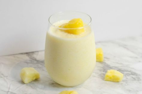 Dole Whip Margaritas - This Ole Mom Pina Colada Recipe Non Alcoholic, Tropical Mixed Drinks, Vegan Pina Colada, Slush Drinks, Frozen Pina Colada, Pineapple Soft Serve, Slow Cooker Vegetarian Chili, Virgin Pina Colada, Dole Whip Recipe