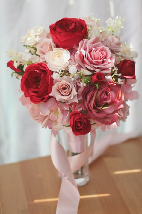 Red And Pink Bridesmaid Bouquet, Pink And Red Bouquet Wedding, Pink And Red Wedding Bouquet, Pink And Red Flower Bouquet, Red Prom Bouquet, Pink And Red Roses Bouquet, Valentines Theme Wedding, Pink And Red Bouquet, Red And Pink Bouquet