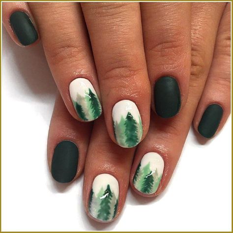 100+ Gorgeous Nail Art Designs To Try In 2023-2024 - Pyaari Weddings Cute Short Nail Art, Mountain Nails, Christmas Tree Nail Designs, Press On Nails Tips, Skill Learning, Christmas Tree Nail Art, Nails 4th Of July, Nails New Year, Nails Thanksgiving