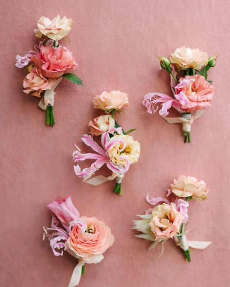 These delicate accessories not only add a touch of charm to your outfit but also infuse it with a vibrant burst of color. With delicate flowers carefully arranged into stunning boutonnieres, these accessories capture the essence of the season. #boutonniere #pastelflorals #weddingflowers #brightflowers #nycwedding #nycweddingplanner #overthemoon #brideandblossom #theknot #stylemepretty #bridesmag #marthaswedding #alinatoevents Pastel Wedding Colors, Pink Boutonniere, Boutonniere Ideas, Bridal Bouquet Summer, Bridal Bouquet Spring, Bright Wedding Flowers, Wedding Party Flowers, Wedding Boutonnieres, Bridal Bouquet Fall