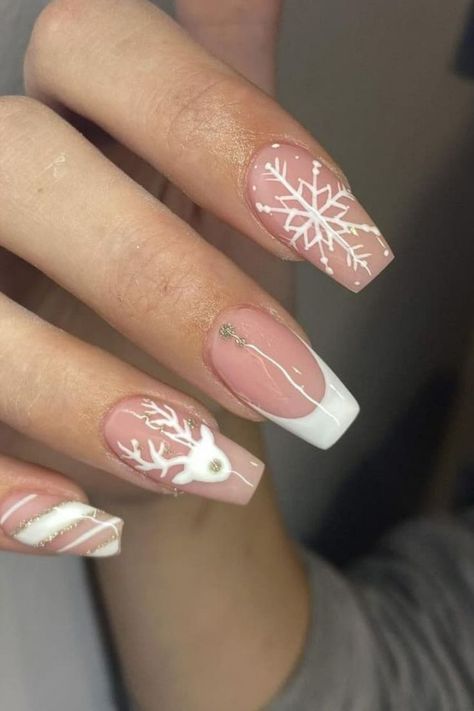 #naildesign #coffinnails #christmasdecorations #nailstyle #beauty #gelpolish #christmasgifts #inspire #christmasspirit #christmasiscoming #christmaslights #nail #nailartist #naturalnails #christmasnailart #nailsinspiration #gel #nailpolish #snow #fallnails #nailsmagazine #glitter #xmasnails #snowflakenails #merrychristmas #nailsalon #snowflakes #christmasmood #pedicure #nailporn Nails Happy New Year, Happy New Year Nails, New Year Nails, New Years Nails, Nail Effects, Happy New Years, 4th Of July Nails, July Nails, Christmas Nail Art