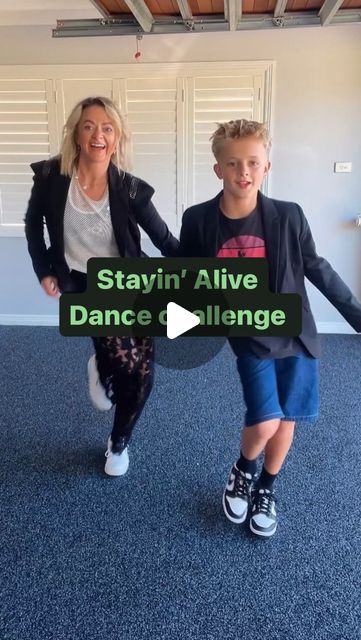 11K likes, 343 comments - neridajantti 於 March 19, 2024 : "Who doesn’t love the Bee Gees? . What is your favourite song? . This choreography was one of the first ones we tried by @itsslavik and we...". Funny Group Dance Videos, Friends Singing Together, Try Not To Dance, Modern Dance Moves, Funny Dance Videos, Happy Dance Video, Line Dance Songs, Dance Video Song, Fun Dances