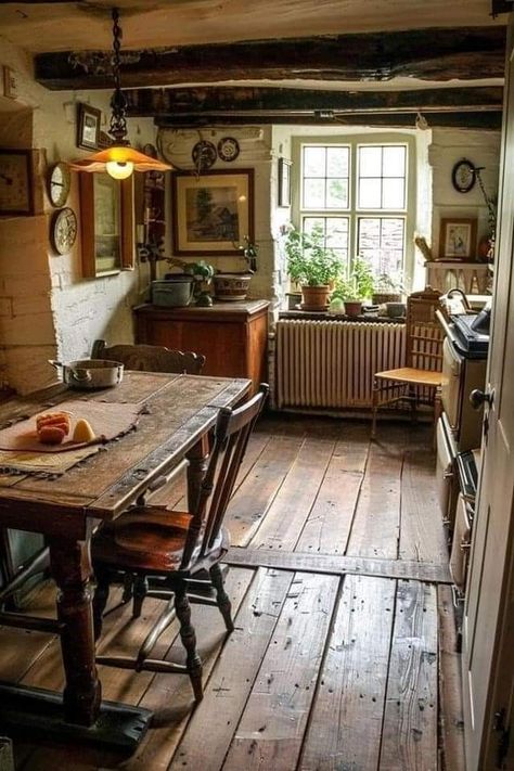 Quaint Interior Design, Cottage In The Woods Interior, Cottage Interior Ideas, Victorian Cottage Interior, Old Cottage Interior, Old House Interior, Cottage Interior, Cottage Kitchens, Old Cottage