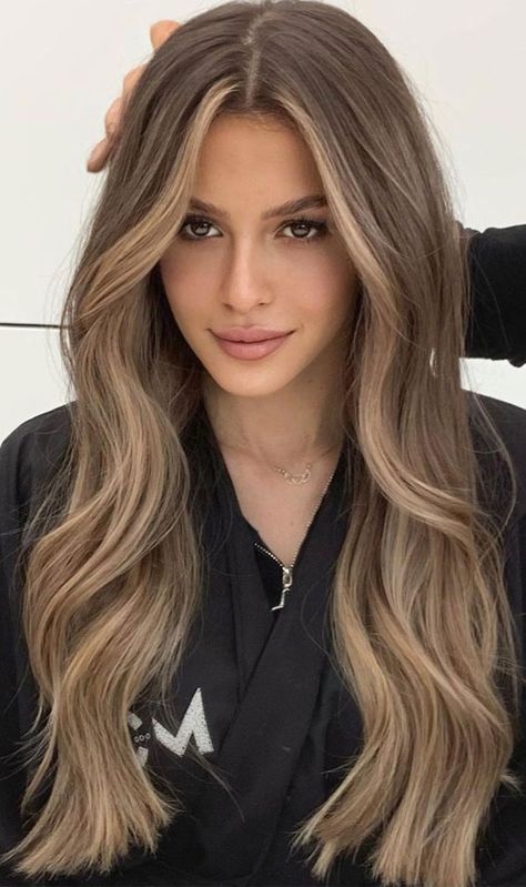 Cool Blonde Balayage, Light Brunette Hair, Brown Hair Inspo, Brunette Hair With Highlights, Ombre Blonde, Brunette Balayage Hair, Brown Hair Balayage, Cool Blonde, Blonde Hair Inspiration