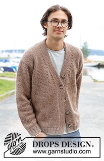 Tweed Casual / DROPS 233-9 - Free knitting pattern Mens Chunky Cardigan, Mens Knitted Cardigan, Cardigan Sweater Pattern, Magazine Drops, Knit Cardigan Pattern, Jumper Knitting Pattern, Knitted Jacket, Knitting Patterns Free Cardigans, Knit Men