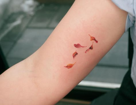 Cute Autumn Tattoos, Autumn Inspired Tattoos, Falling Leaf Tattoo, Leaves Falling Tattoo, Folklore Tattoo Ideas, Hay Tattoo, Falling Leaves Tattoo, Tattoo Ideas Autumn, Forbidden Tattoo