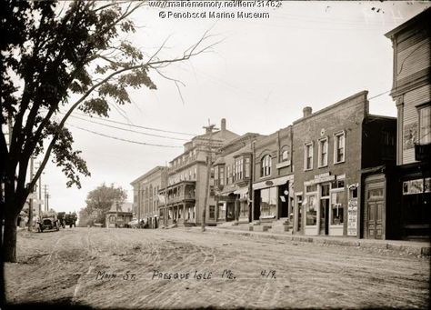 Main Street, Presque Isle, Maine...ca. 1910 Aroostook County, Peaks Island Maine, Northern Maine, Peaks Island, Michigan History, Insane Asylum, Presque Isle, State Of Maine, State Street