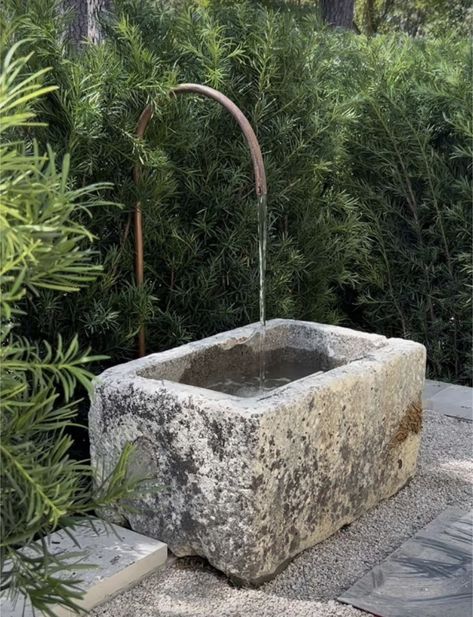 Mediterranean Garden Water Feature, Front Porch Water Feature, Stone Fountains Outdoor, Mediterranean Fountain, Kolam Koi, Outdoor Fountain, Water Features In The Garden, Mediterranean Garden, Garden Fountains