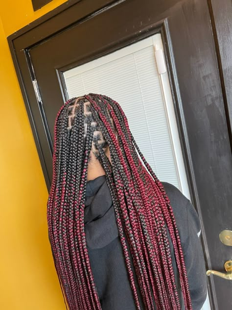 Black And Burgandy Braids, Burgundy Knotless Braids With Beads, Maroon Box Braids Black Women, Maroon Hair Braids, Black And Maroon Braids, Black And Burgundy Box Braids, Burgundy And Black Braids, Maroon Box Braids, Maroon Braids For Black Women