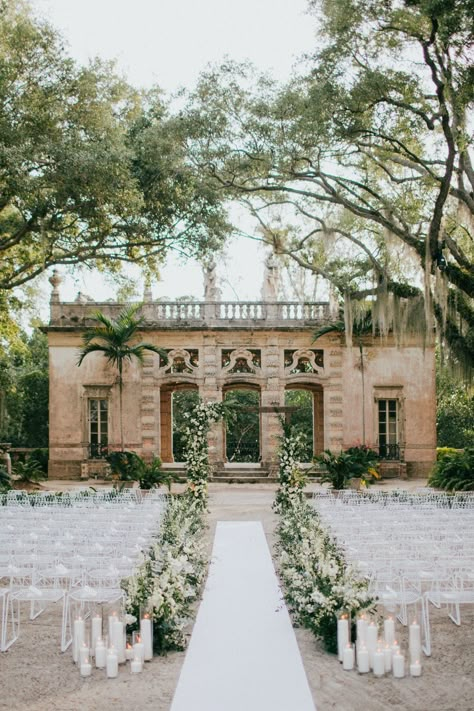 Vizcaya Wedding, Reception Layout, Courtyard Wedding, Modern Wedding Ideas, Modern Wedding Venue, Garden Weddings Ceremony, Modern Wedding Decor, Summer Wedding Inspiration, Garden Wedding Inspiration