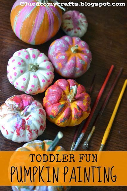 Toddler Fun - Pumpkin Painting. I let her color with paint while I melted crayons from the top. As well as put down painters tape for an "R" left showing through the paint! Halloween Infantil, Pumpkin Activities, Halloween Crafts For Toddlers, Pumpkin Carving Template, Fun Pumpkins, Halloween Preschool, Toddler Activity, Toddler Fall, Pumpkin Party