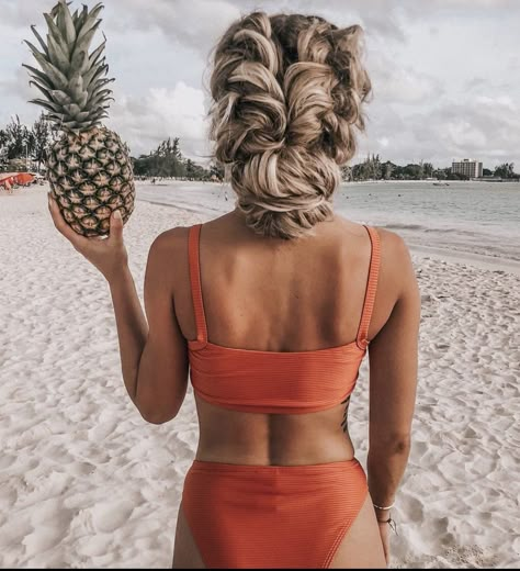 Beach Hair Ideas, Preppy Hairstyles, Swimming Hairstyles, Beach Hairstyles For Long Hair, Hairstyles Inspiration, Beach Hairstyles Medium, Hair Volleyball Hairstyles, Pool Pool, Game Day Hair