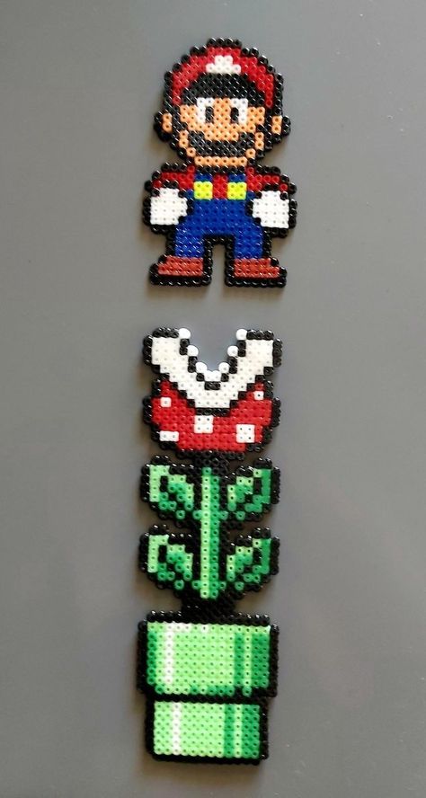 Luigi Perler Beads, Mario Bros Perler Beads, Mario Perler Bead Patterns, Super Mario Pixel Art, Mario Perler Beads, Hama Beads Mario, Hama Mario, Perler Bead Mario, Ironing Beads