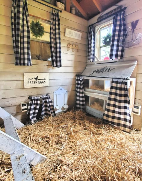 Shiplap Interior, Inside Chicken Coop, Coop Decor, Cute Chicken Coops, Chicken Coop Decor, Chicken Coop Garden, Duck Coop, Chicken Pen, Backyard Chicken Coop