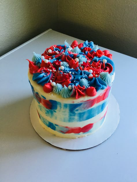 Red And Blue Drip Cake, Red White Blue Smash Cake, Red And Blue Cake Design, Red And Blue Birthday Cake, Red White And Blue Smash Cake, Red White And Blue Cake Decorating, Red White Blue Cake Ideas, Red White And Blue Cake Ideas, Red White And Blue Cakes