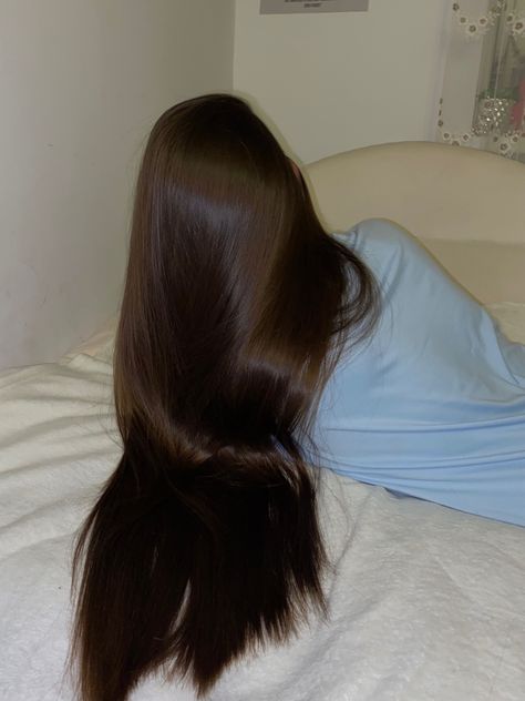 Hair Growth Aesthetic, Long Shiny Hair, Long Healthy Hair, Long Silky Hair, روتين العناية بالبشرة, 2025 Vision, Silky Hair, Dream Hair, Shiny Hair