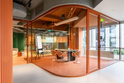 Urban Office Design, Meeting Room Design, Corporate Interior Design, Office Design Inspiration, Traditional Office, Corporate Interiors, Office Snapshots, Hotel Interior, Hospitality Design