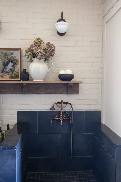 Wash Station, Washing Station, Painted Brick Walls, Mudroom Laundry, Laundry Room/mud Room, Closet Diy, Dressing Room Closet, Dog Washing Station, Island Cart