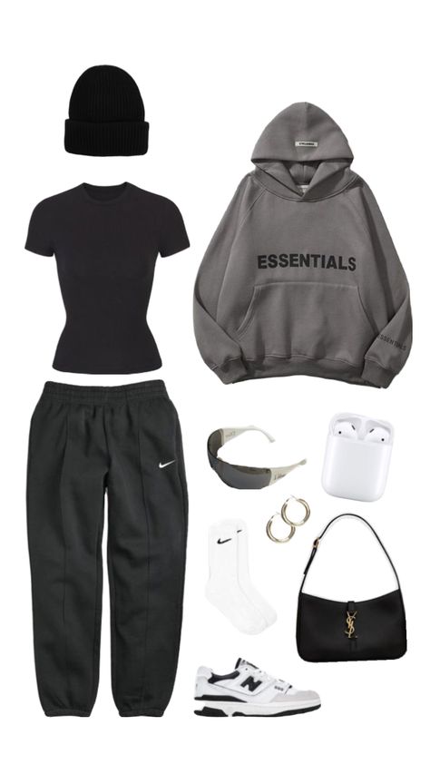 #essentials #hoodie #outfit #comfy #fit #fitspo #outfitinspo #newbalance #airpods #beauty #foryou Summer Date Night Outfit, Fashion Bella, Trendy Outfits For Teens, Cute Lazy Day Outfits, Black Luxury, Lazy Outfits, Lazy Day Outfits, Hoodie Outfit, Swaggy Outfits