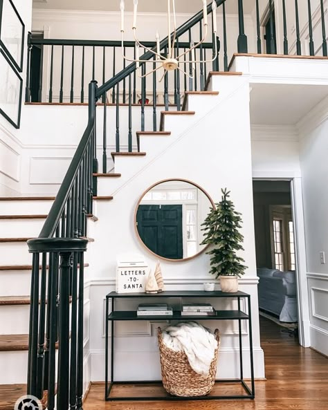 Foyer Ideas Stairs Entryway, Small Foyer Ideas Entryway Stairs, Stairway Entryway Ideas Foyers, Classy Foyer Ideas Entryway, Black White Wood Home Decor, Entryway Ideas With Stairs Entry Foyer, Open Foyer Ideas Entryway, Foyer Ideas Entryway Stairs, Stairway Entryway Ideas