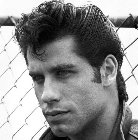 Greaser Hair For Men - 40 Rebellious Rockabilly Hairstyles 50s Hairstyles Men, Greaser Style, Greaser Hair, 1970s Hairstyles, Pompadour Haircut, Danny Zuko, Grease Hairstyles, 60s Hair, 50s Hairstyles