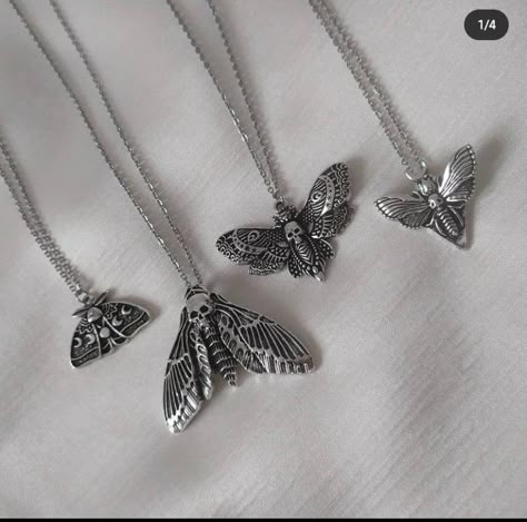 Silver Jewellery Grunge, Grunge Silver Necklaces, Grunge Assessories, Goth Jewelry Aesthetic, Grunge Jewelry Necklaces, Fairy Grunge Jewelry, Grunge Jewellery, Alt Jewelry, Emo Jewelry