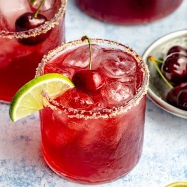 Spiked Cherry Limeade, Cherry Limeade Recipe, Ambitious Kitchen Recipes, Healthy Cocktail Recipes, Limeade Recipe, Vacation 2024, Raspberry Vodka, Tart Cherry Juice, Healthy Cocktails